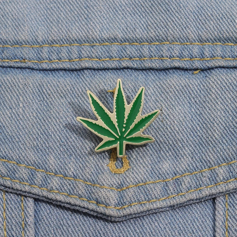 Groene Cannabisblad Speld