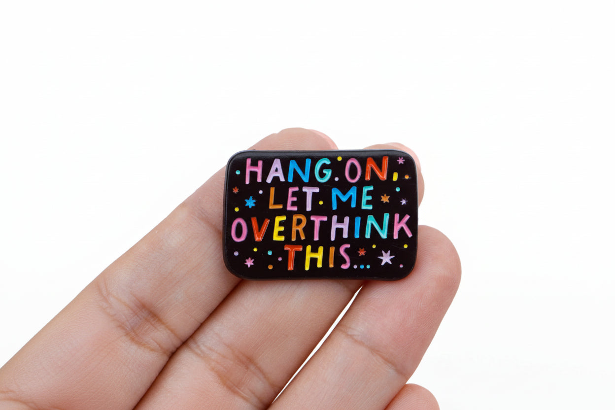 Regenboog Broche met Quote